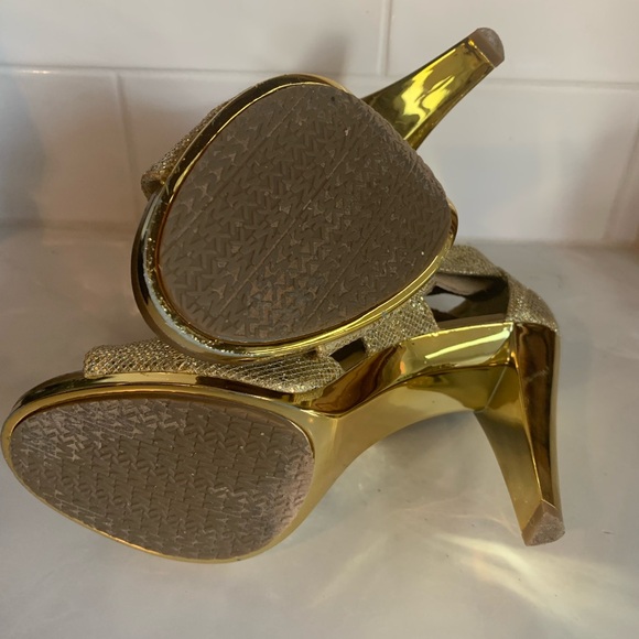 Michael Kors sparkly Size 8 GOLD GLITTER zippered Berkley Strap Sandals - Picture 3 of 7